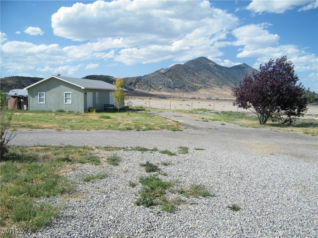 Photo 17 of 30 of 2867 N 48th Street mobile home