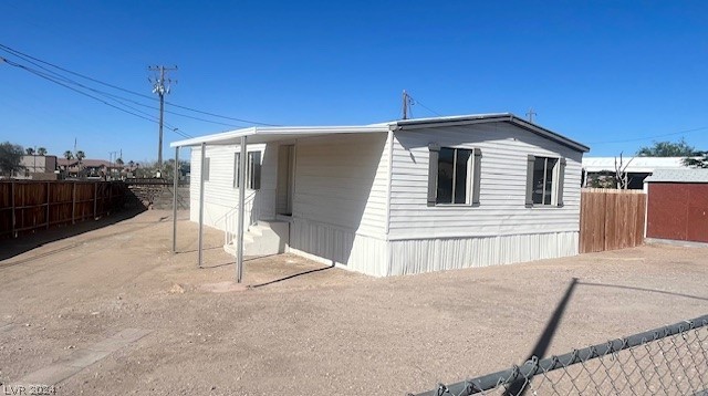 Photo 1 of 5 of 181 Mojave Lane mobile home