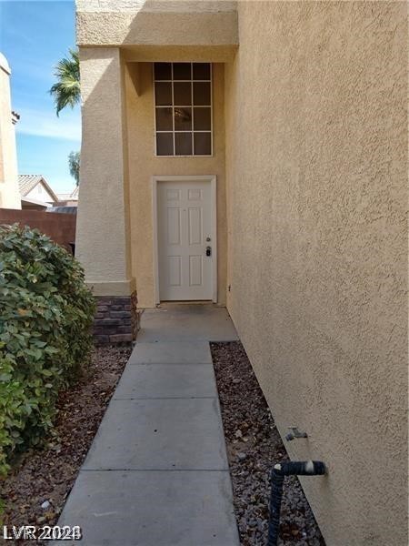 Photo 3 of 20 of 256 Camino Viejo Street house