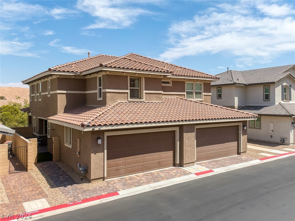 Photo 46 of 68 of 72 Kimberlite Drive townhome