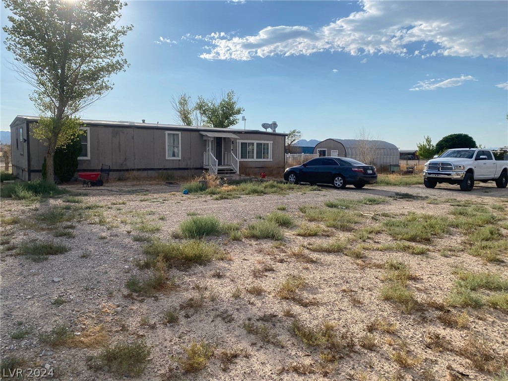 Photo 5 of 14 of 1675 Peoria Street mobile home