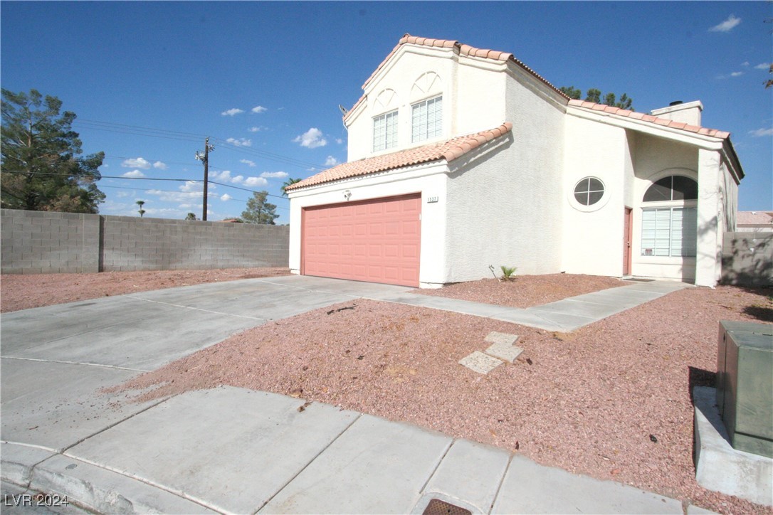 Photo 2 of 46 of 1537 Canyon Rose Way house