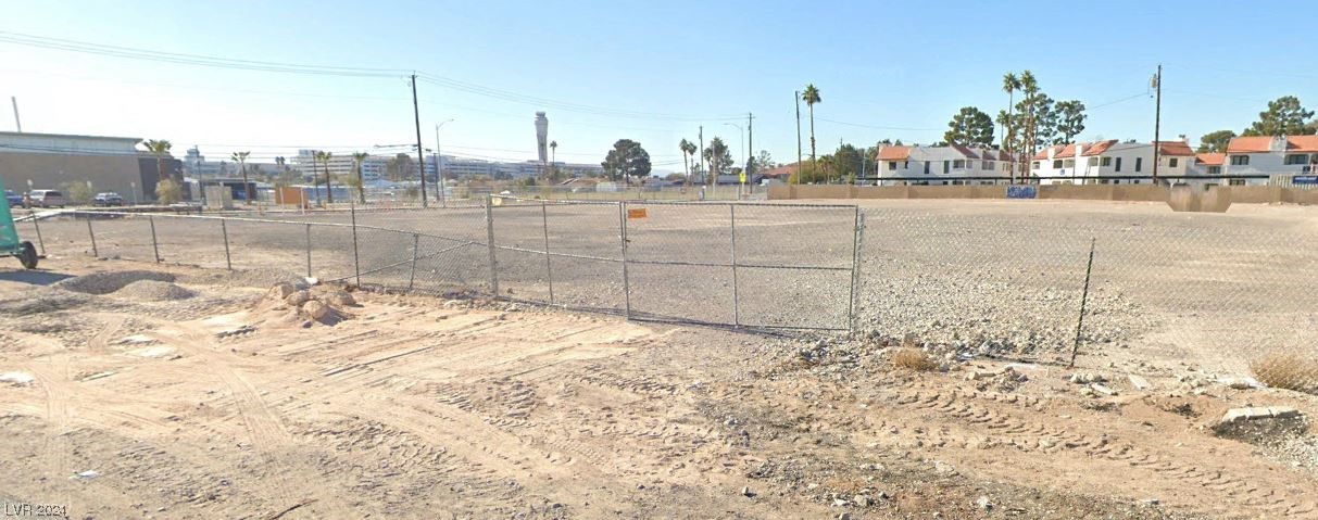 Photo 1 of 5 of 1592 E Hacienda Avenue land