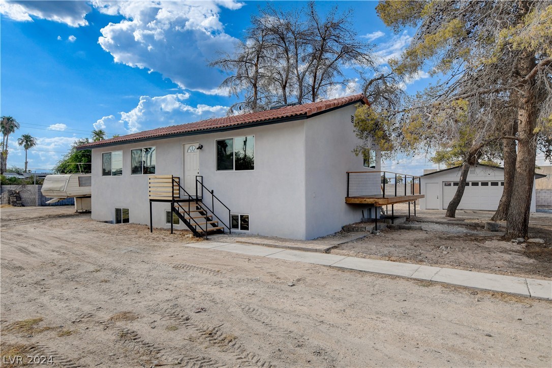 Photo 3 of 49 of 1590 Rawhide Street house