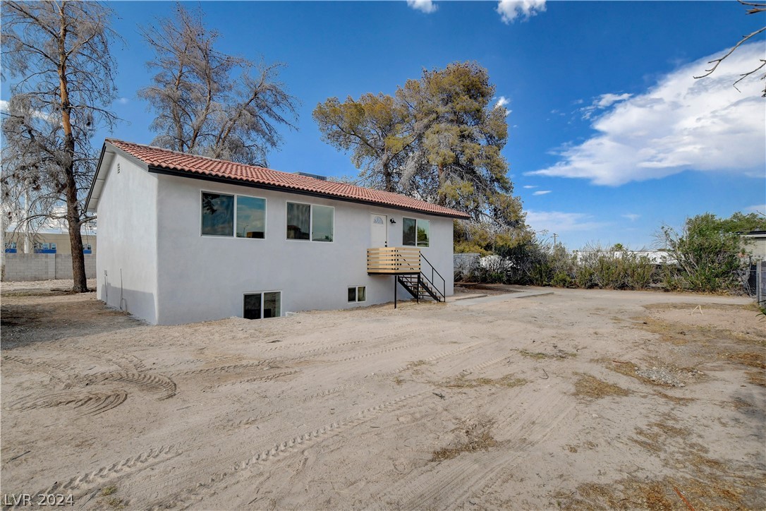 Photo 4 of 49 of 1590 Rawhide Street house