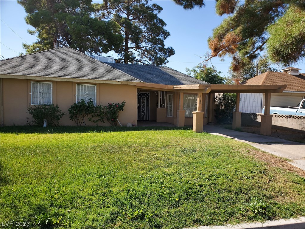 Photo 3 of 42 of 1020 Wengert Avenue house