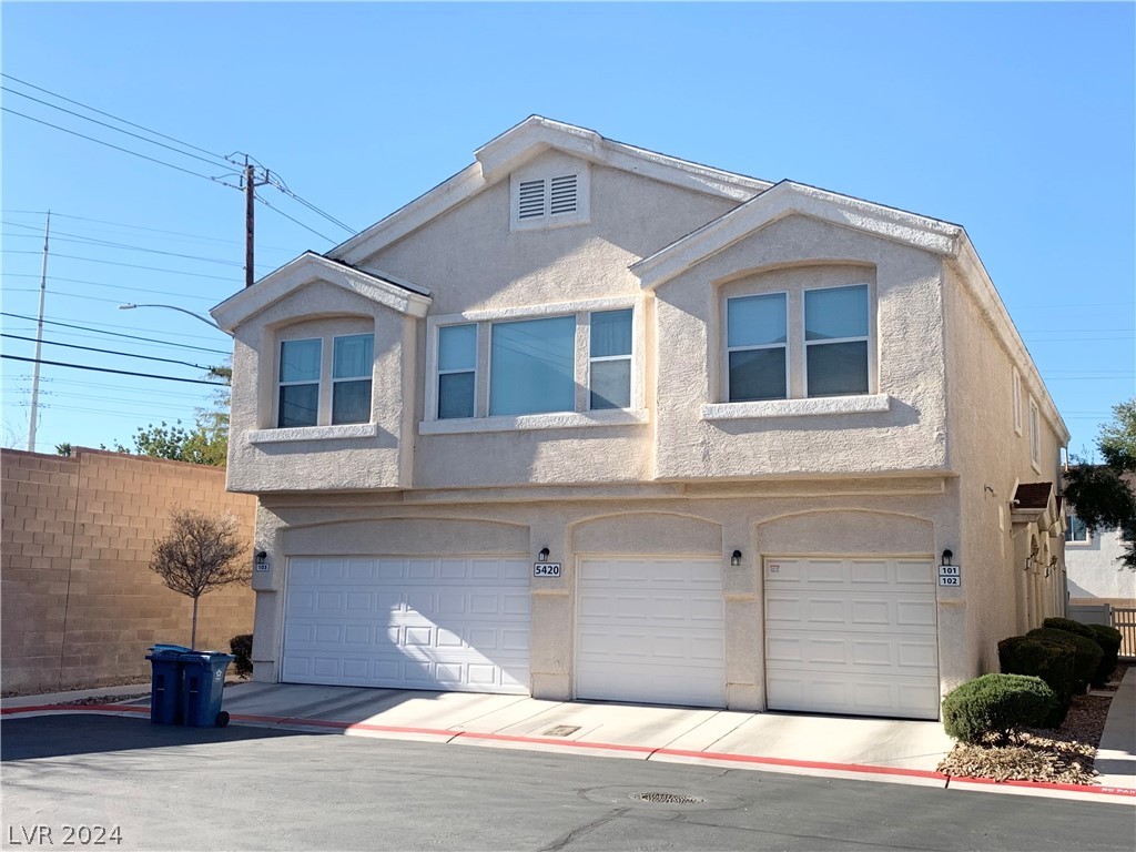 Photo 1 of 10 of 5420 Stacked Chips Road 101 townhome