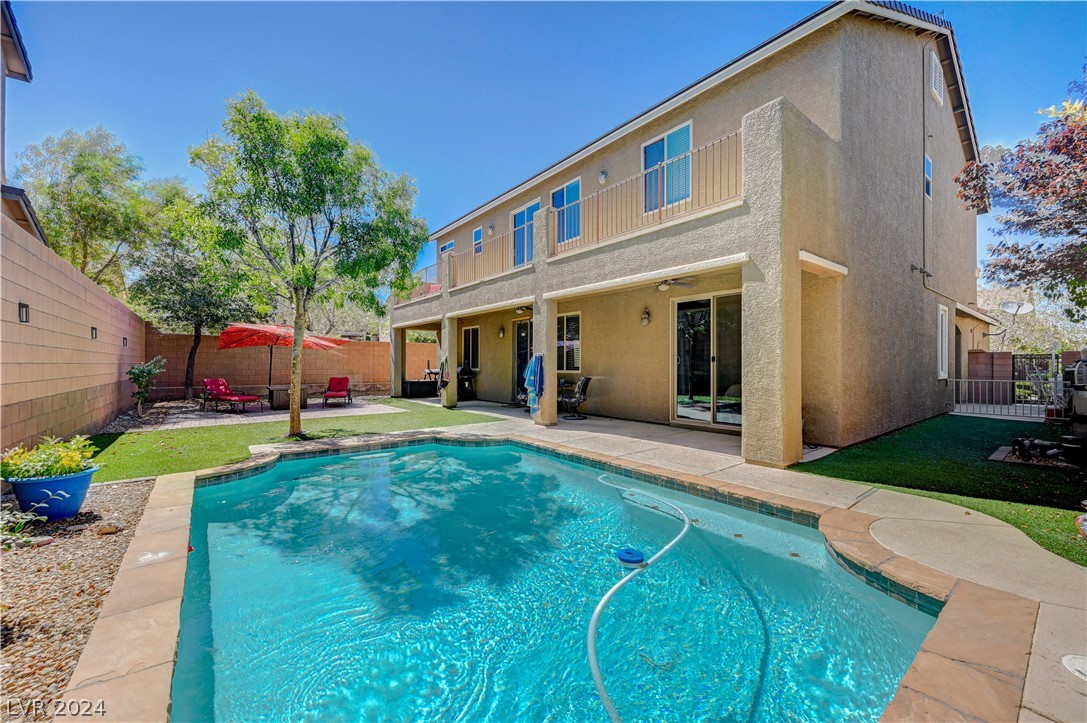 Photo 60 of 77 of 10135 Amana Oaks Avenue house