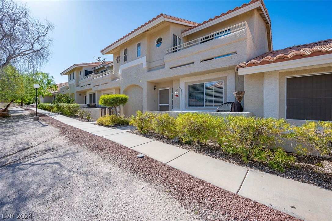 Photo 6 of 72 of 2187 Rugged Mesa Drive townhome