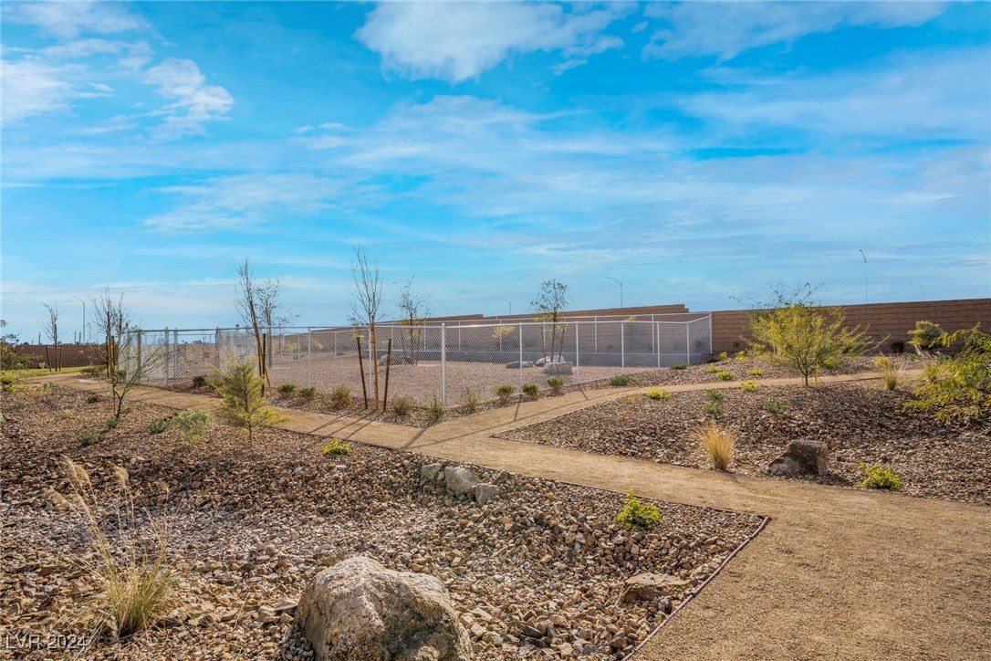 Photo 14 of 15 of 1647 Sandia Rock Avenue house