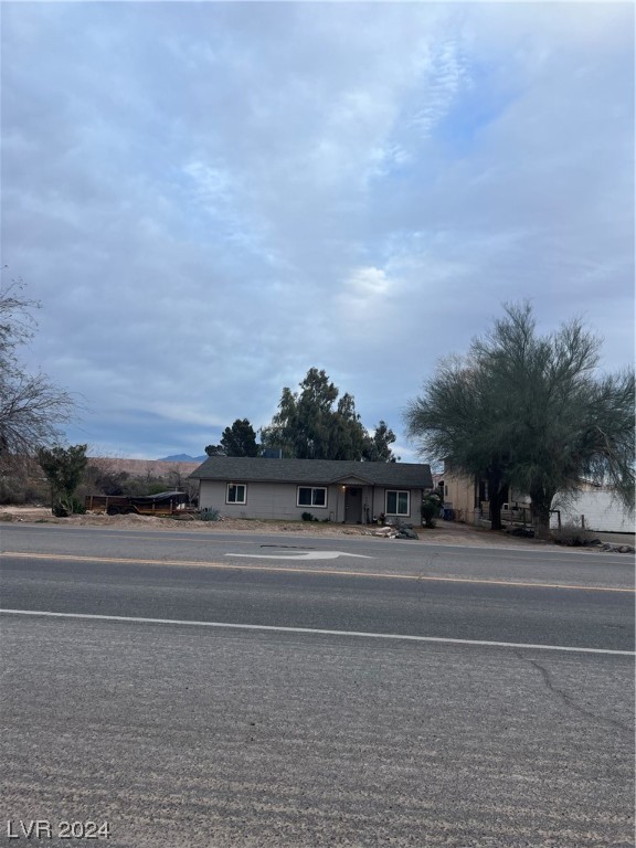 Photo 1 of 6 of 610 N Moapa Valley Boulevard house