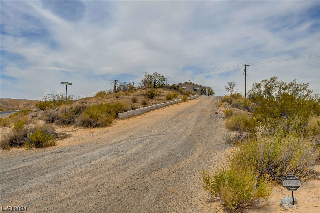 Photo 33 of 33 of 1925 S Moapa Valley Boulevard mobile home