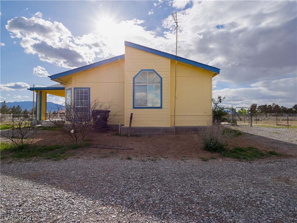 Photo 6 of 44 of 240 Hallsway Street mobile home