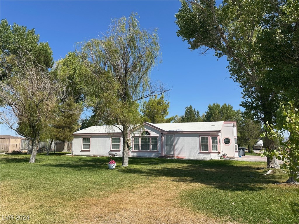 Photo 1 of 58 of 4900 Laurence Road mobile home