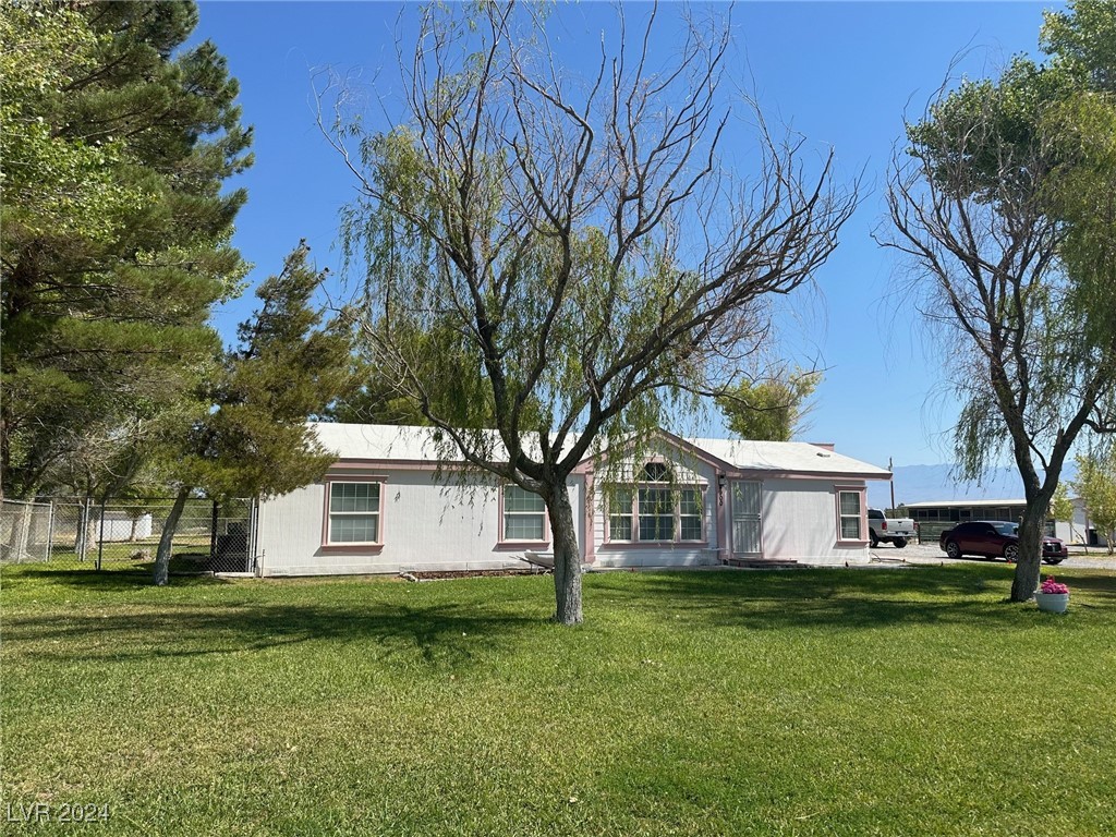 Photo 3 of 58 of 4900 Laurence Road mobile home