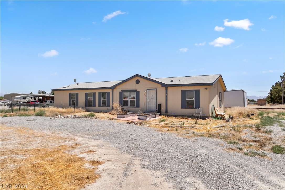 Photo 11 of 40 of 4331 E McGraw Road mobile home