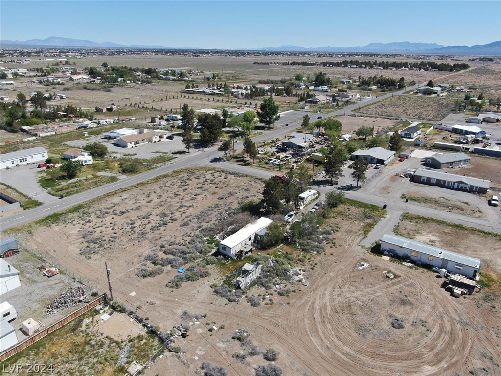 Photo 4 of 8 of 2550 W Medicine Man Road mobile home