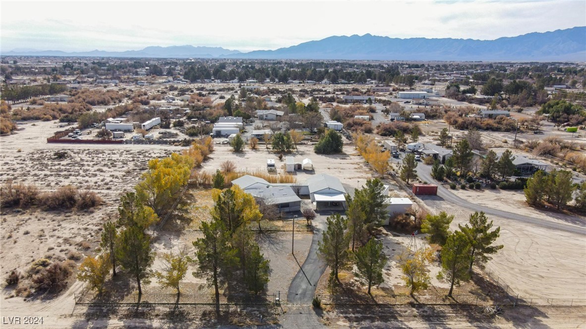 Photo 44 of 46 of 1351 W Betty Avenue mobile home