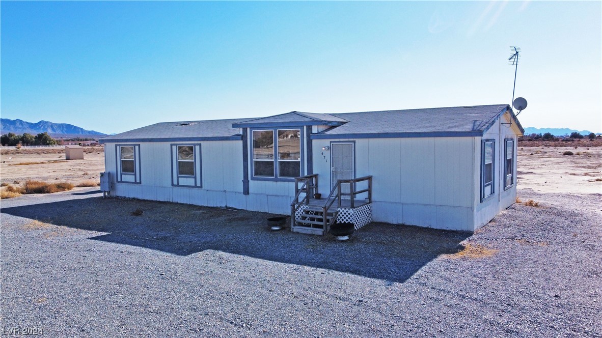 Photo 11 of 24 of 471 W Blosser Ranch Road mobile home