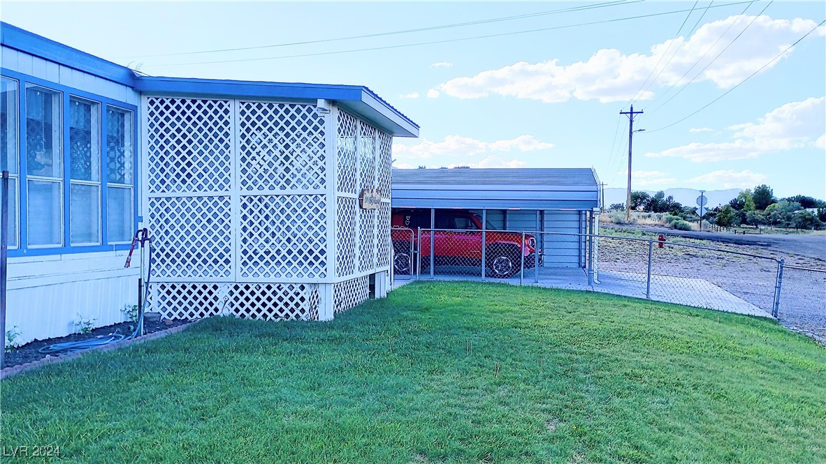 Photo 4 of 6 of 273 Highland Road mobile home