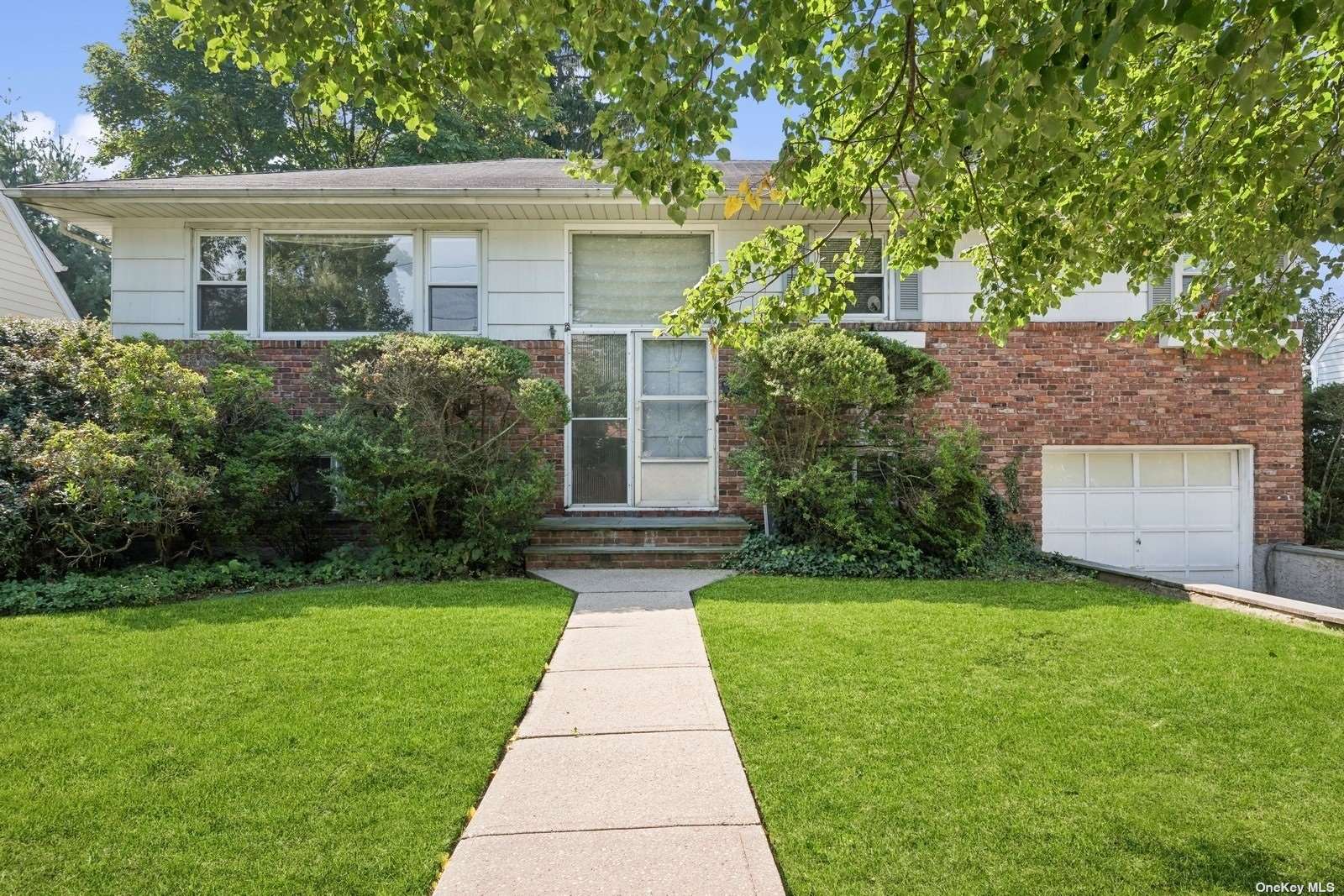 Photo 1 of 21 of 46 Meldon Avenue house