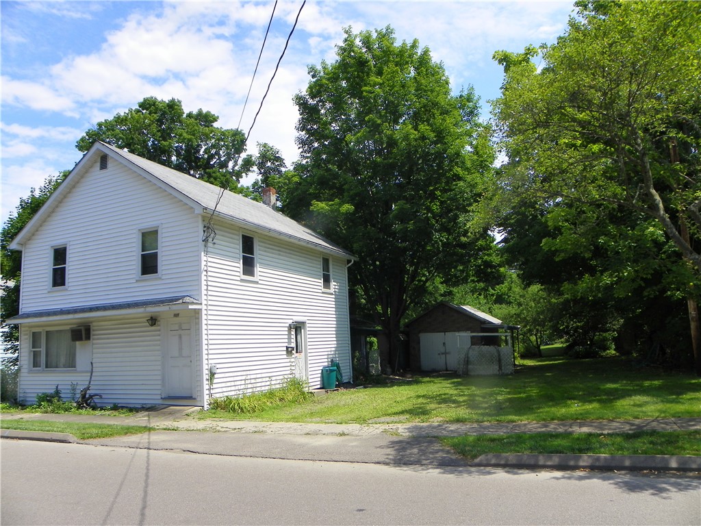 Photo 1 of 42 of 105 Cruger Street house