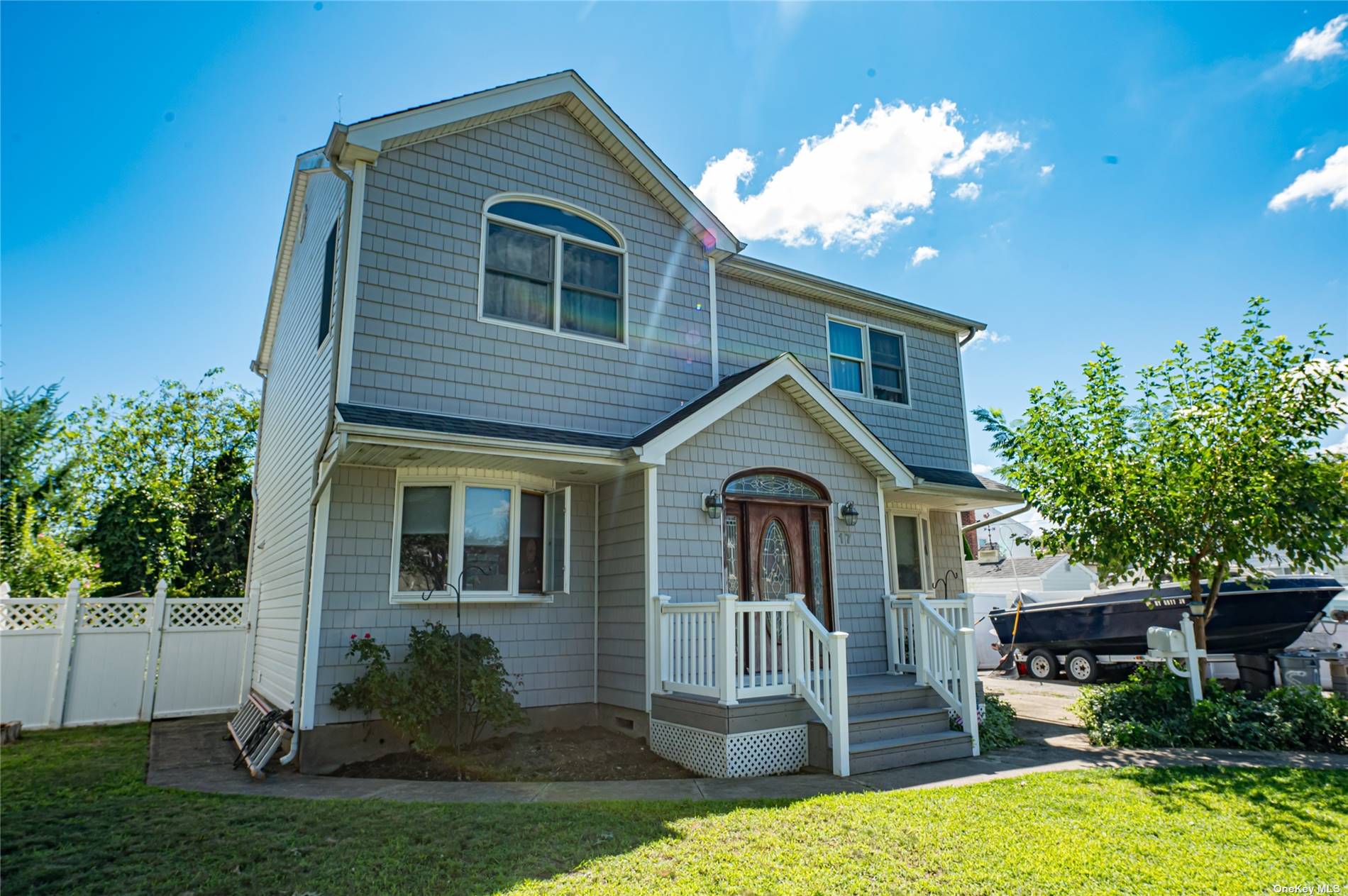 Photo 17 of 21 of 17 Totten Street house