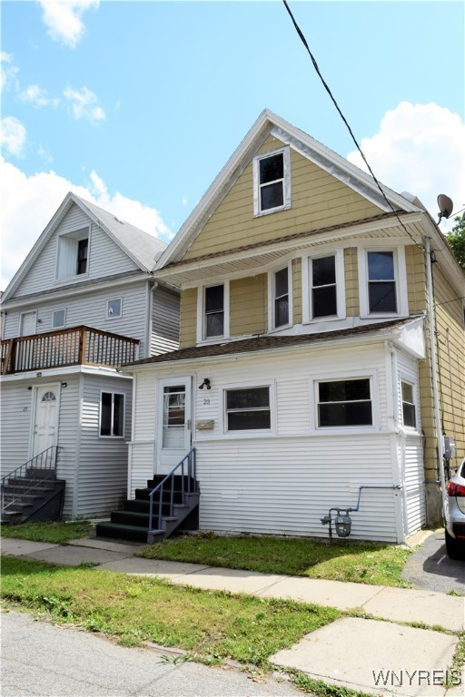 Photo 3 of 49 of 23 Norman Avenue house