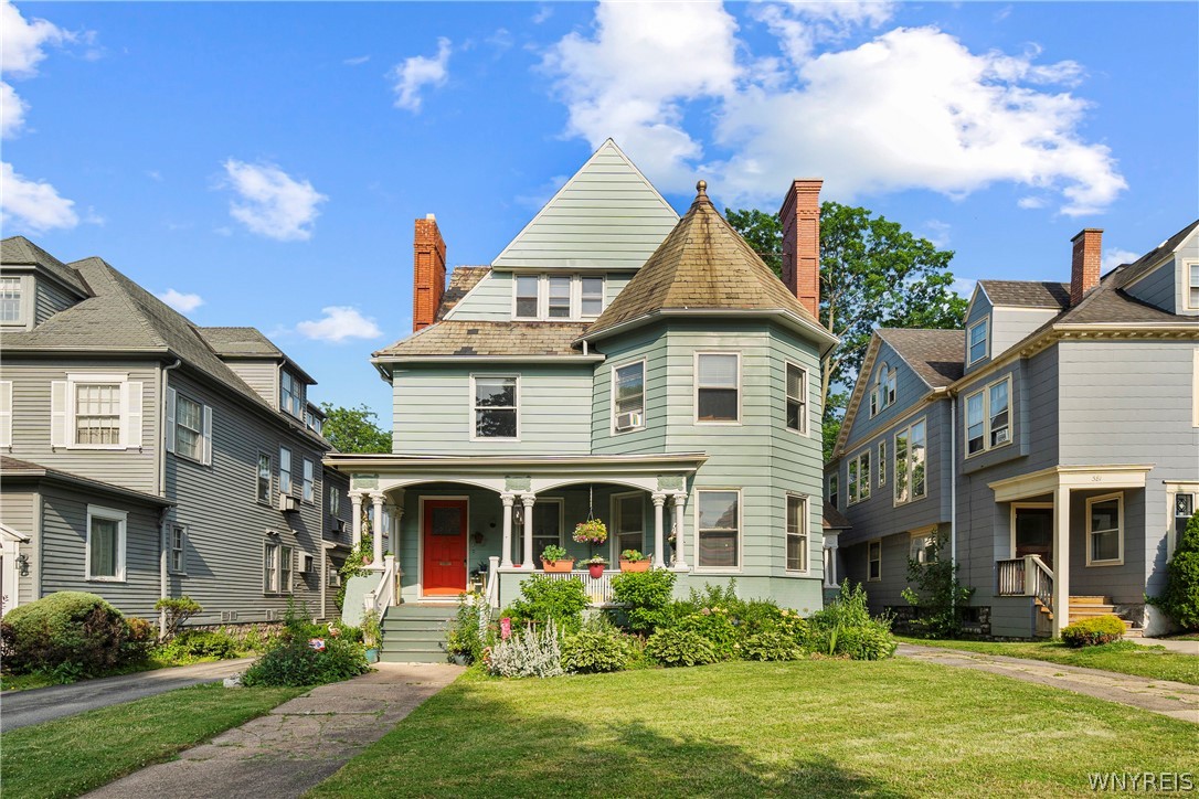 Photo 2 of 50 of 385 Linwood Avenue house