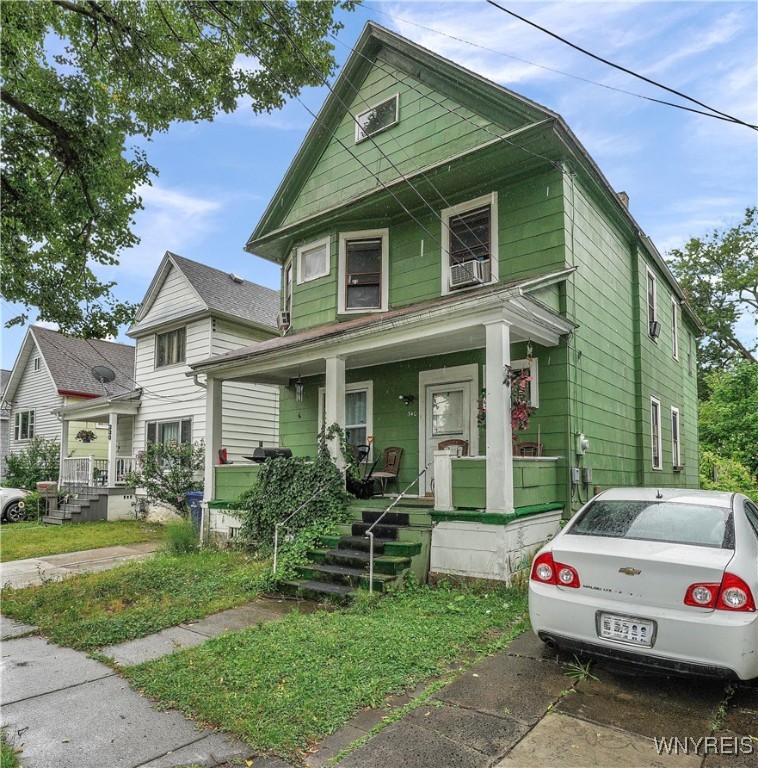 Photo 2 of 2 of 340 Gold Street house