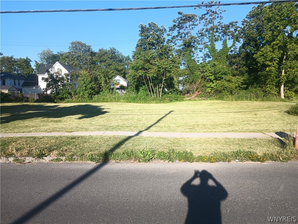 Photo 1 of 2 of 531 Masten Avenue land