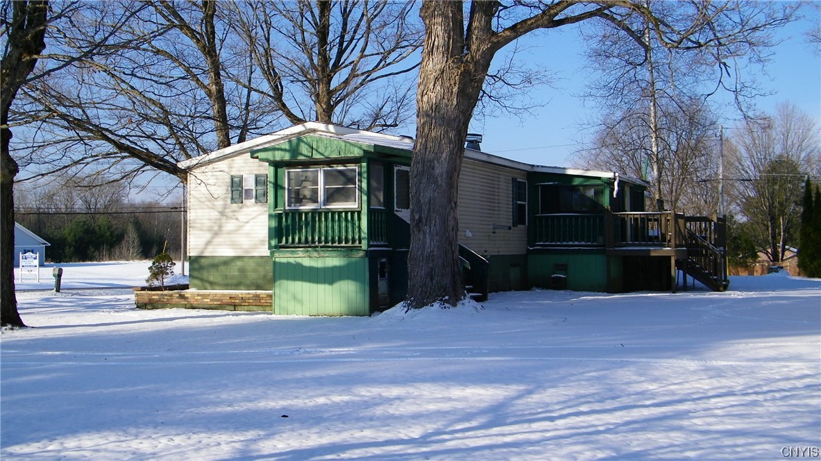 Photo 7 of 36 of 2487 Nys Rt 69 & Shady Lake Rd mobile home