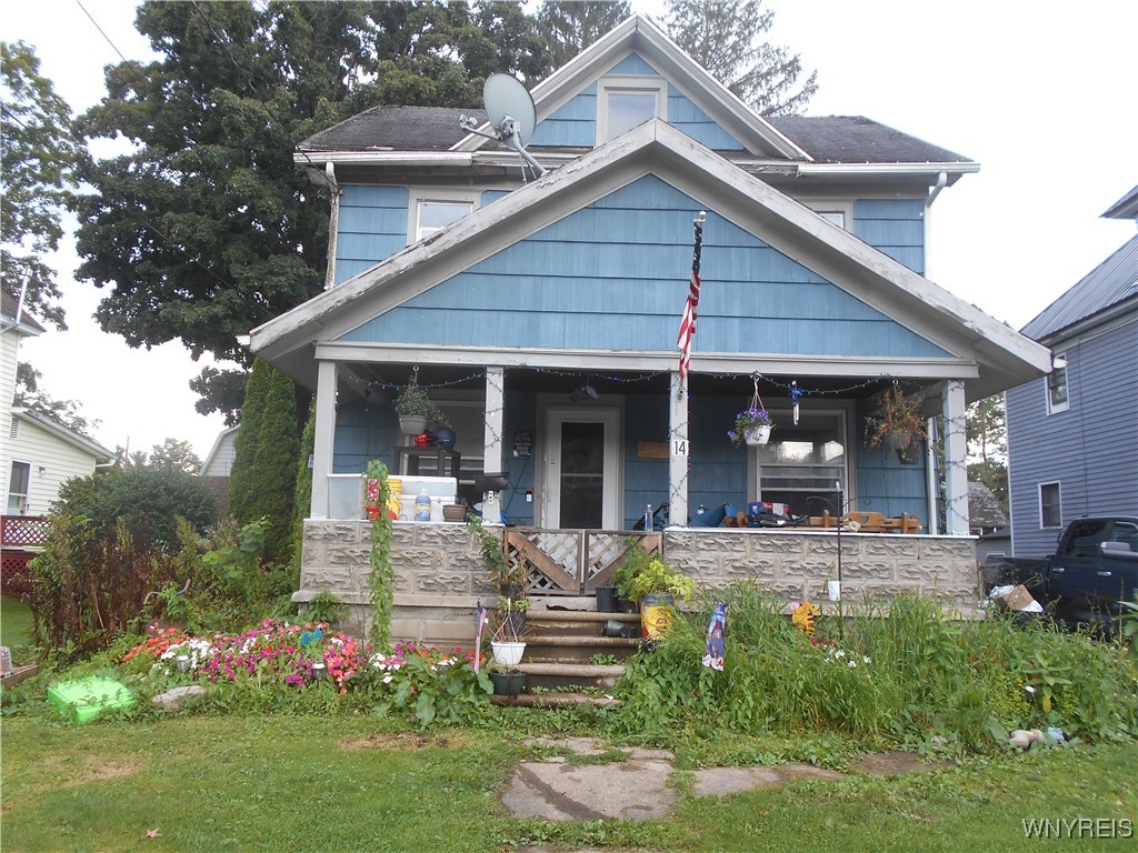 Photo 1 of 31 of 14 Cherry Street house