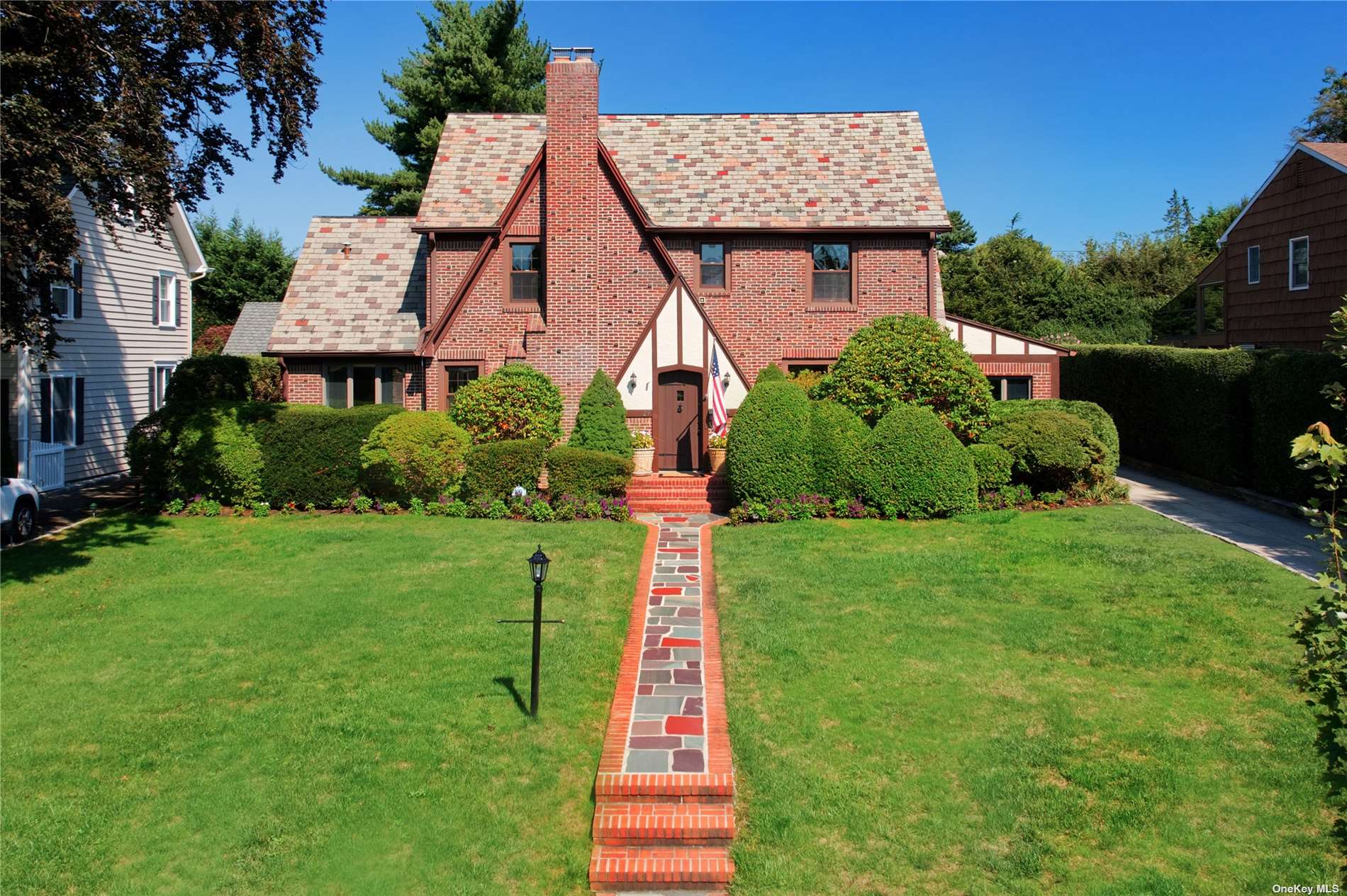 Photo 1 of 25 of 29 Locust Street house