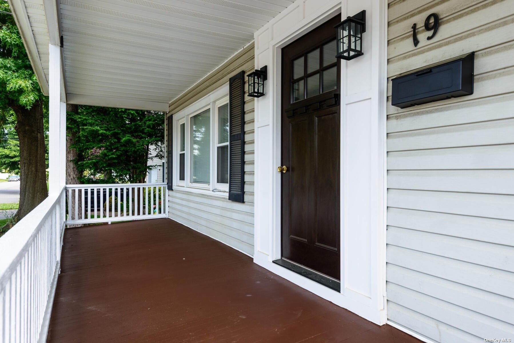 Photo 1 of 20 of 19 Locust Street house