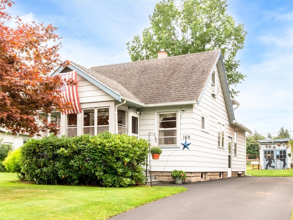 Photo 1 of 21 of 169 Cinnabar Road house