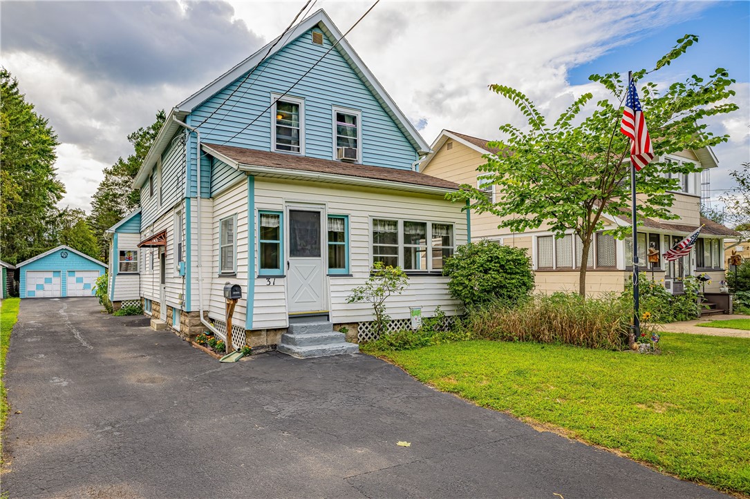 Photo 1 of 37 of 31 Ewer Avenue house