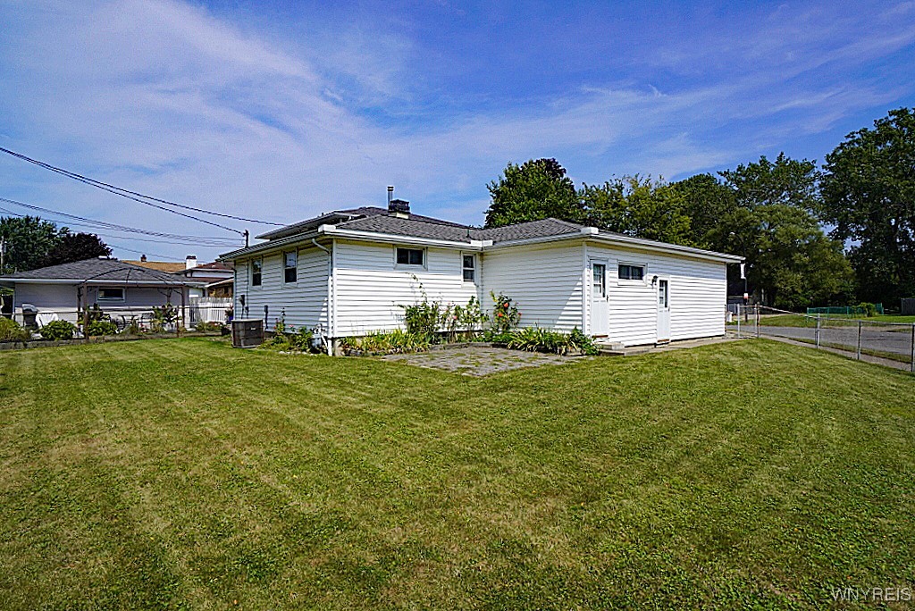 Photo 19 of 19 of 80 Highview Circle house