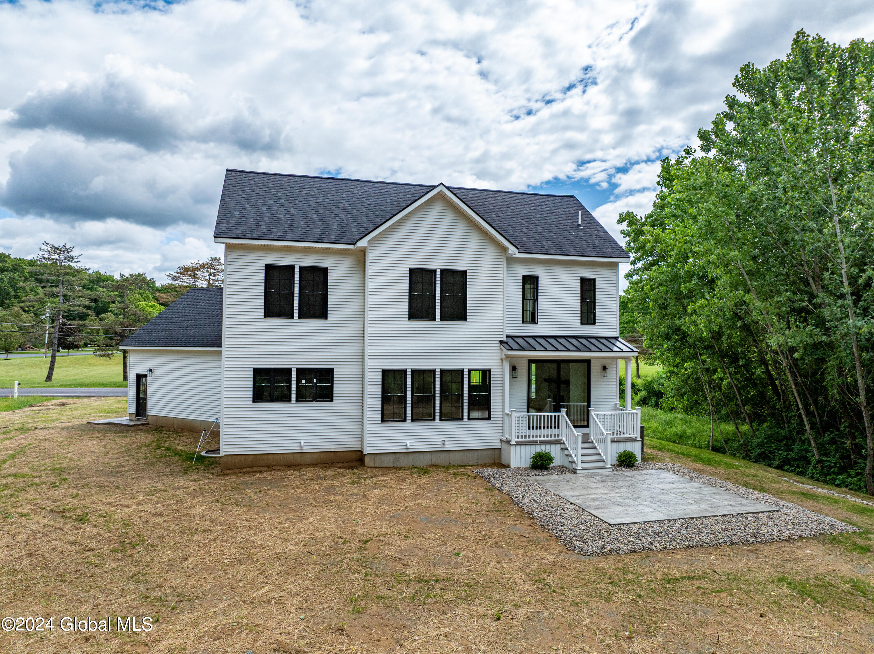 Photo 55 of 66 of 118 Old Niskayuna Road house