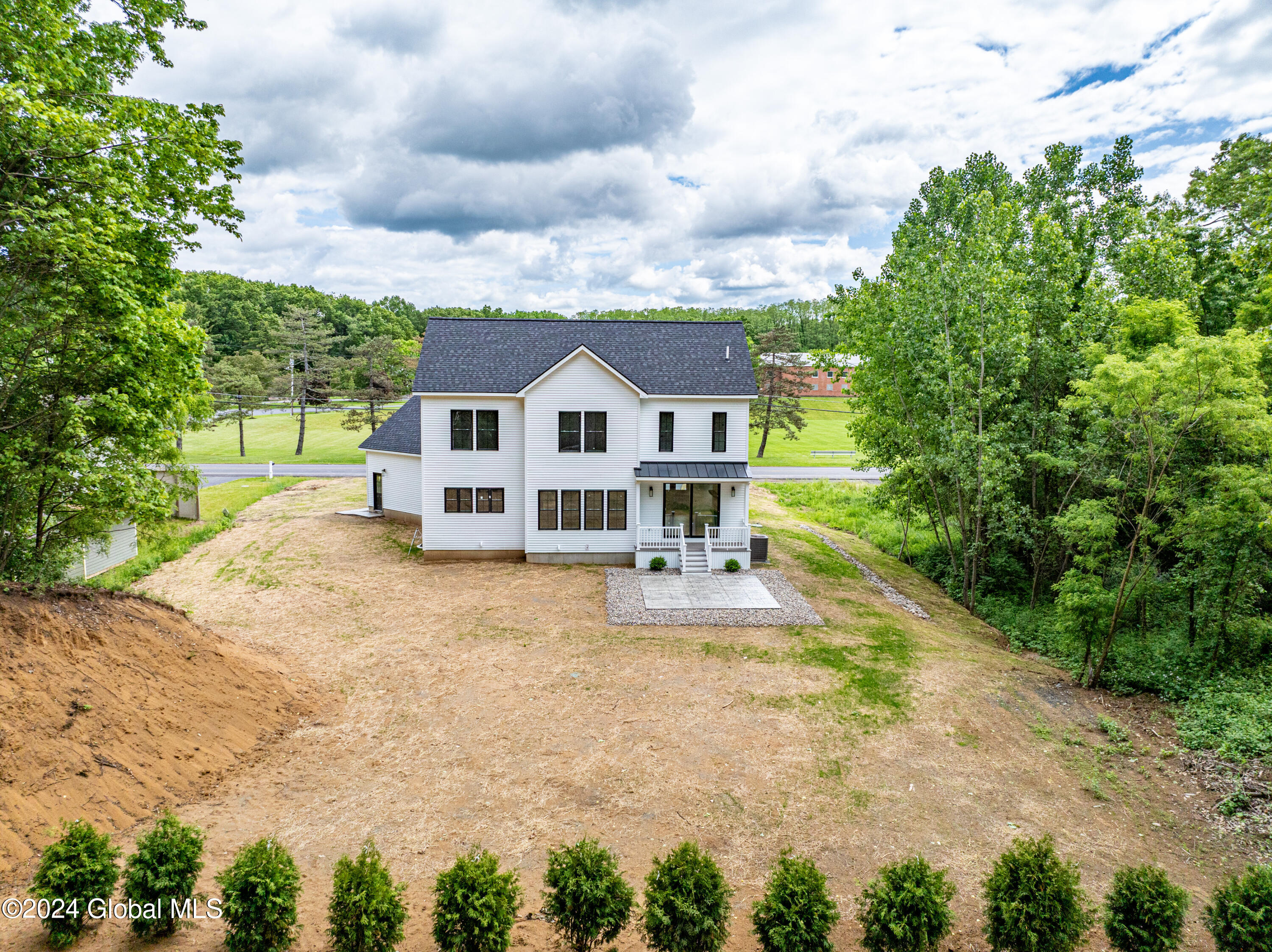 Photo 57 of 66 of 118 Old Niskayuna Road house