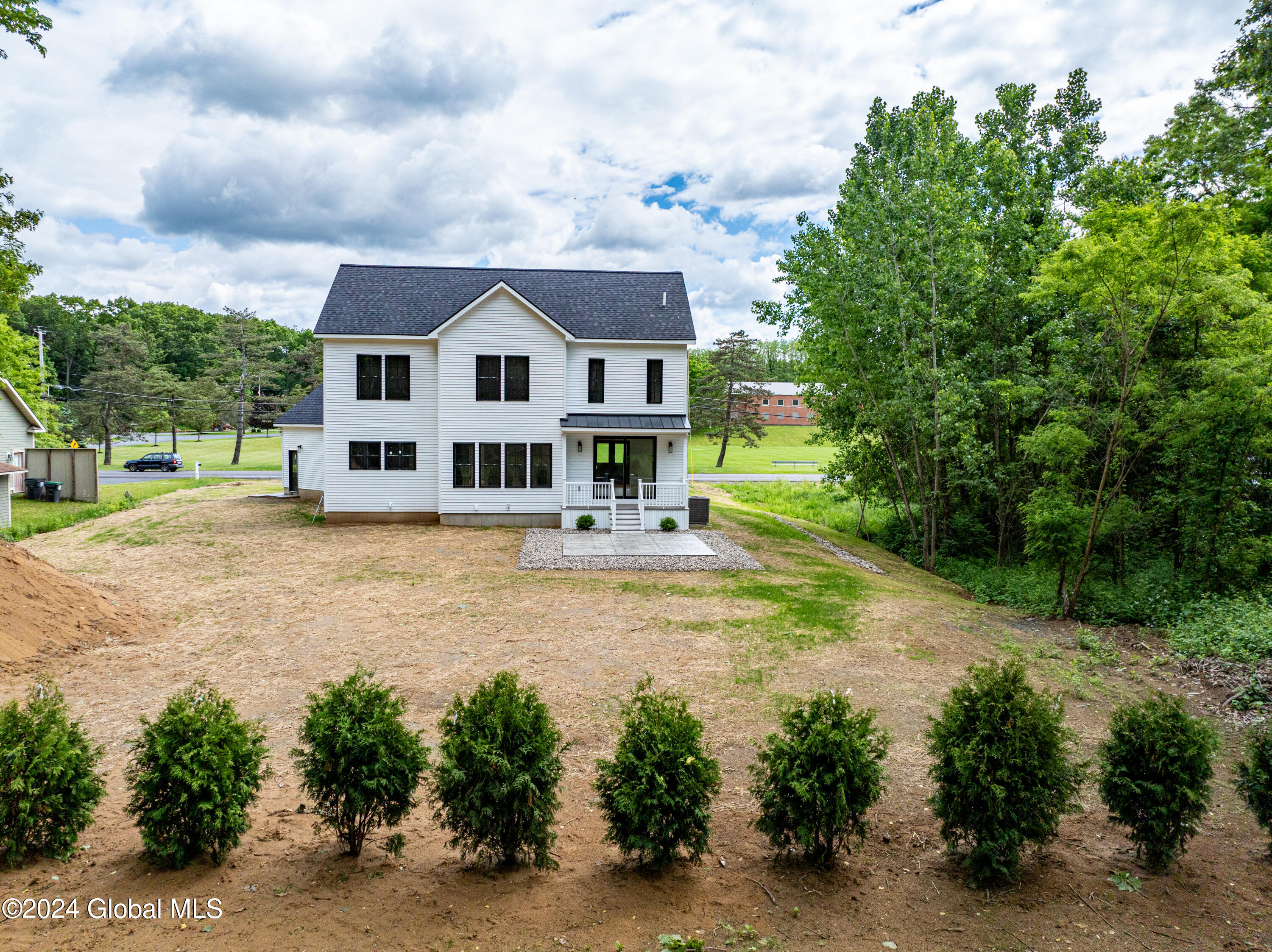 Photo 58 of 66 of 118 Old Niskayuna Road house