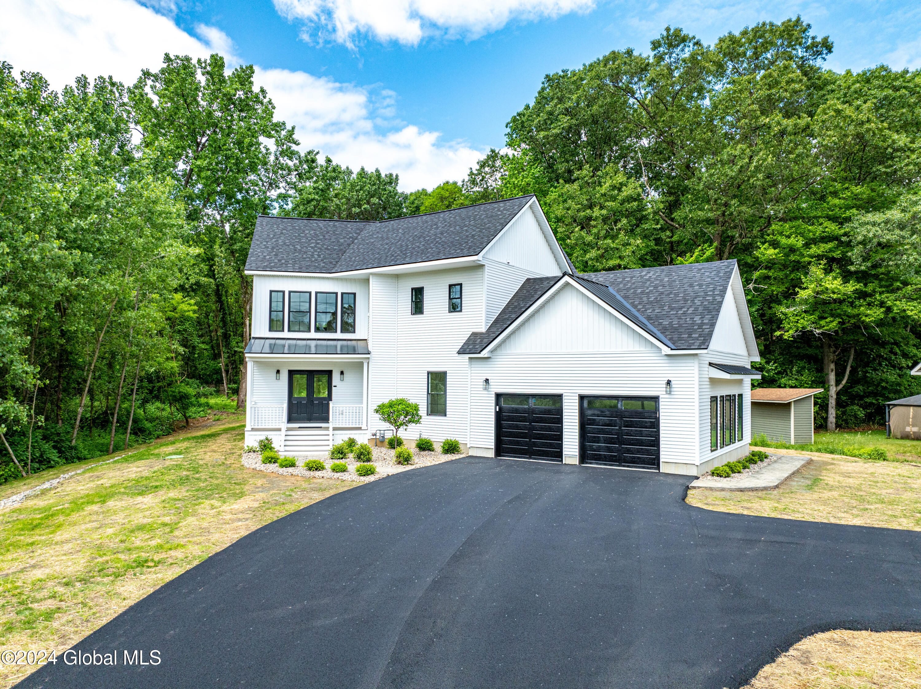 Photo 59 of 66 of 118 Old Niskayuna Road house