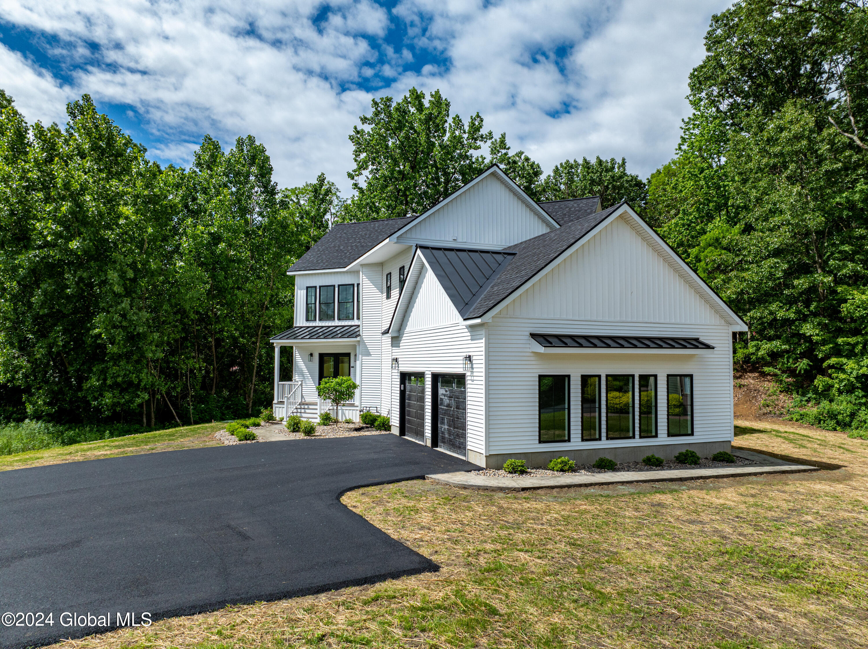 Photo 61 of 66 of 118 Old Niskayuna Road house