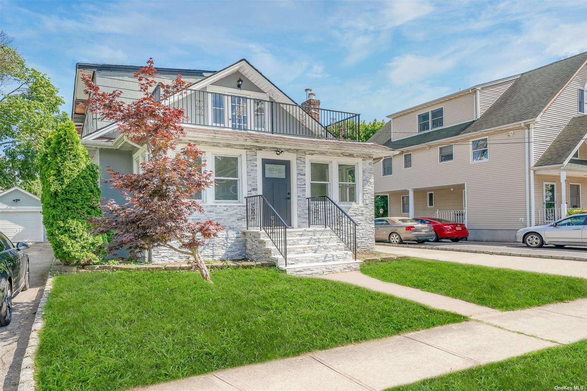 Photo 1 of 22 of 80 Evergreen Avenue house