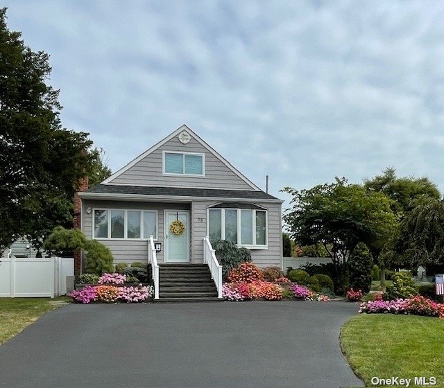 Photo 1 of 1 of 78 W Shore Drive house