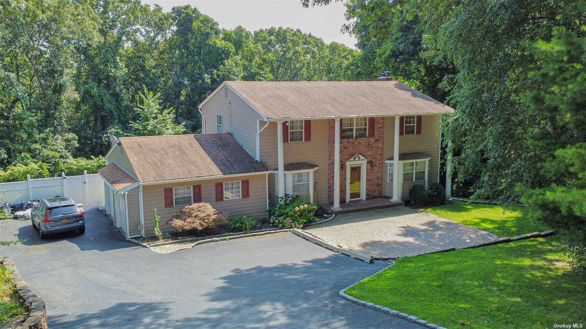 Photo 1 of 25 of 23 Bramble Lane house