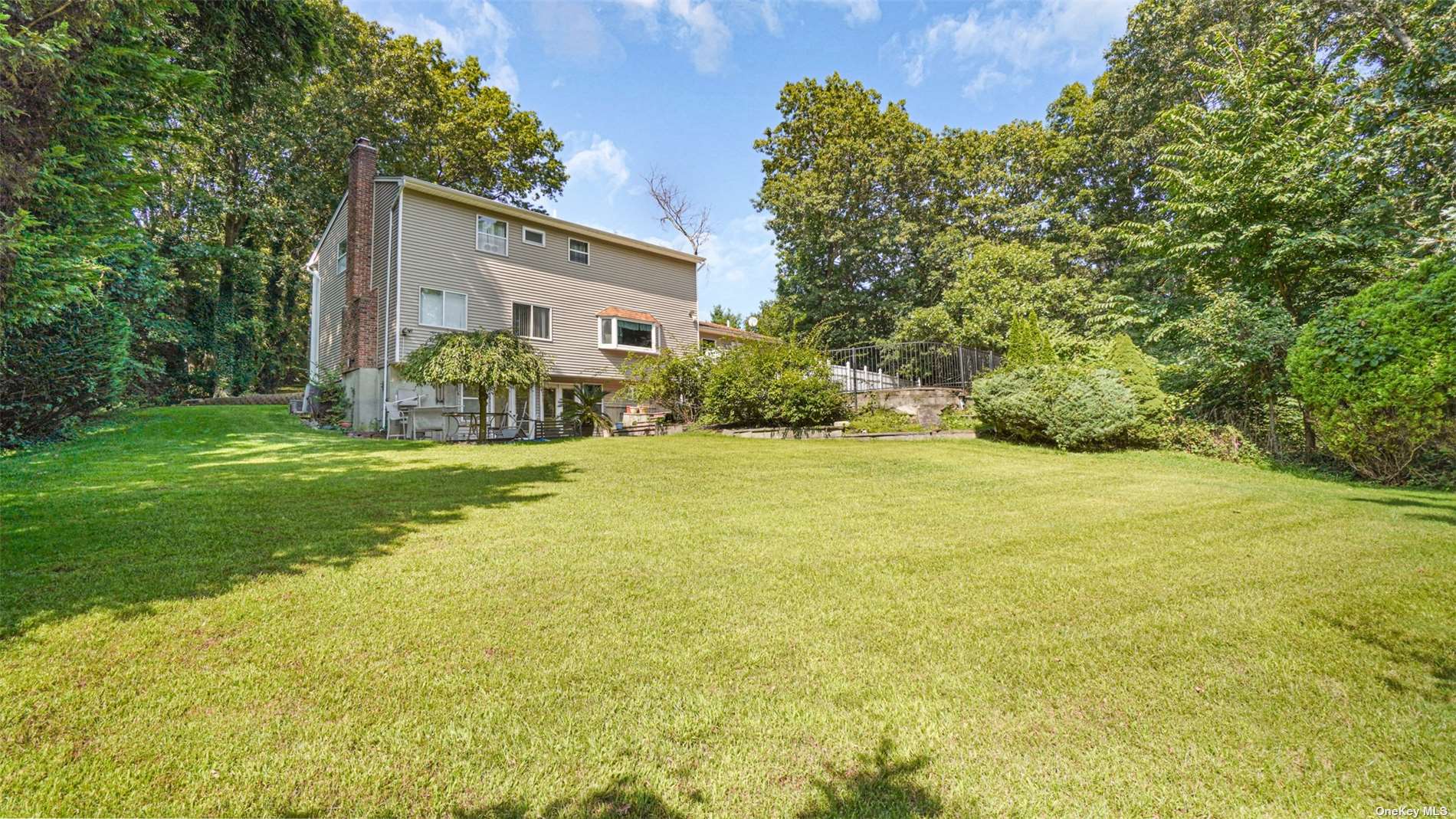 Photo 6 of 25 of 23 Bramble Lane house