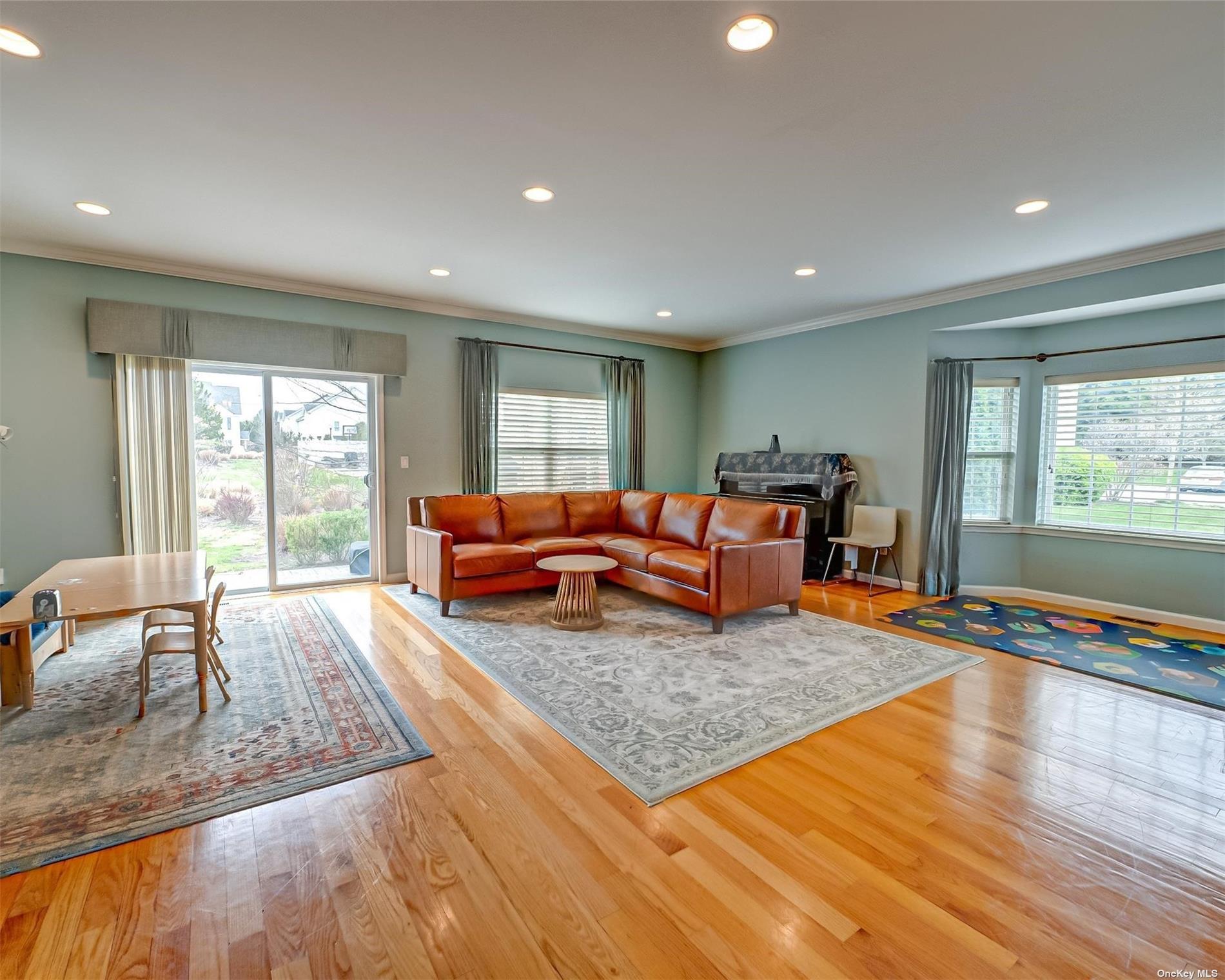 Photo 6 of 14 of 113 Brattle Circle 113 townhome