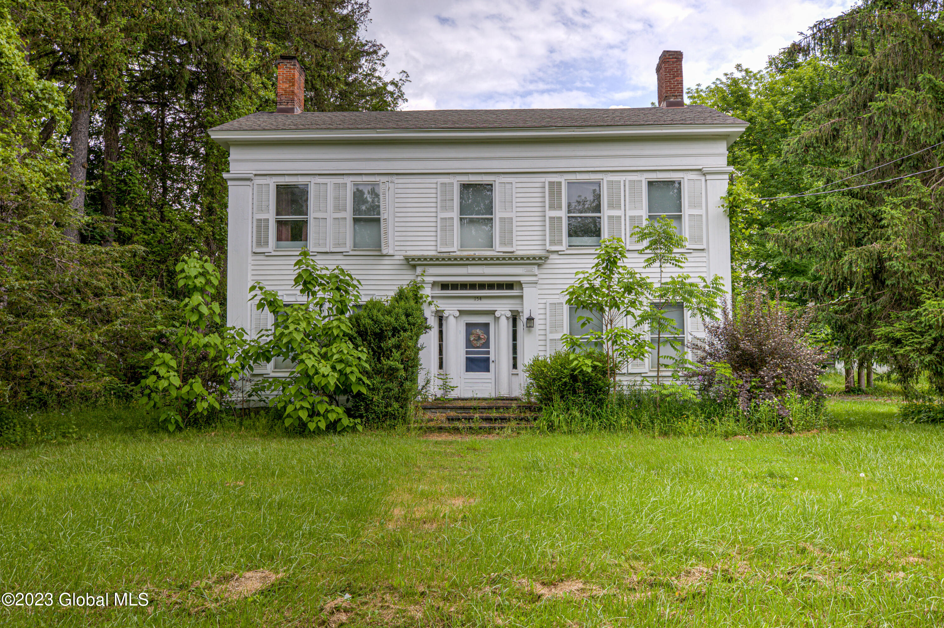 Photo 2 of 14 of 154 River Street house