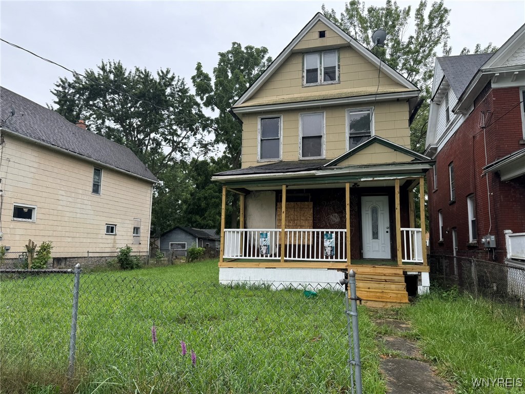 Photo 1 of 38 of 1867 Pierce Avenue house